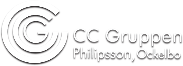CC Gruppen Logo vit med 428